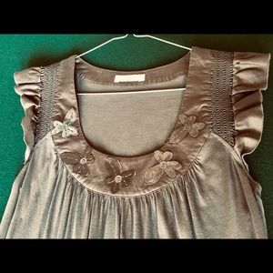 Flowing and flourishing summer top